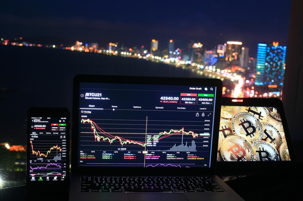 Anthropic Claude Forecasts Bitcoin Surge to $1M Ahead of IPO
