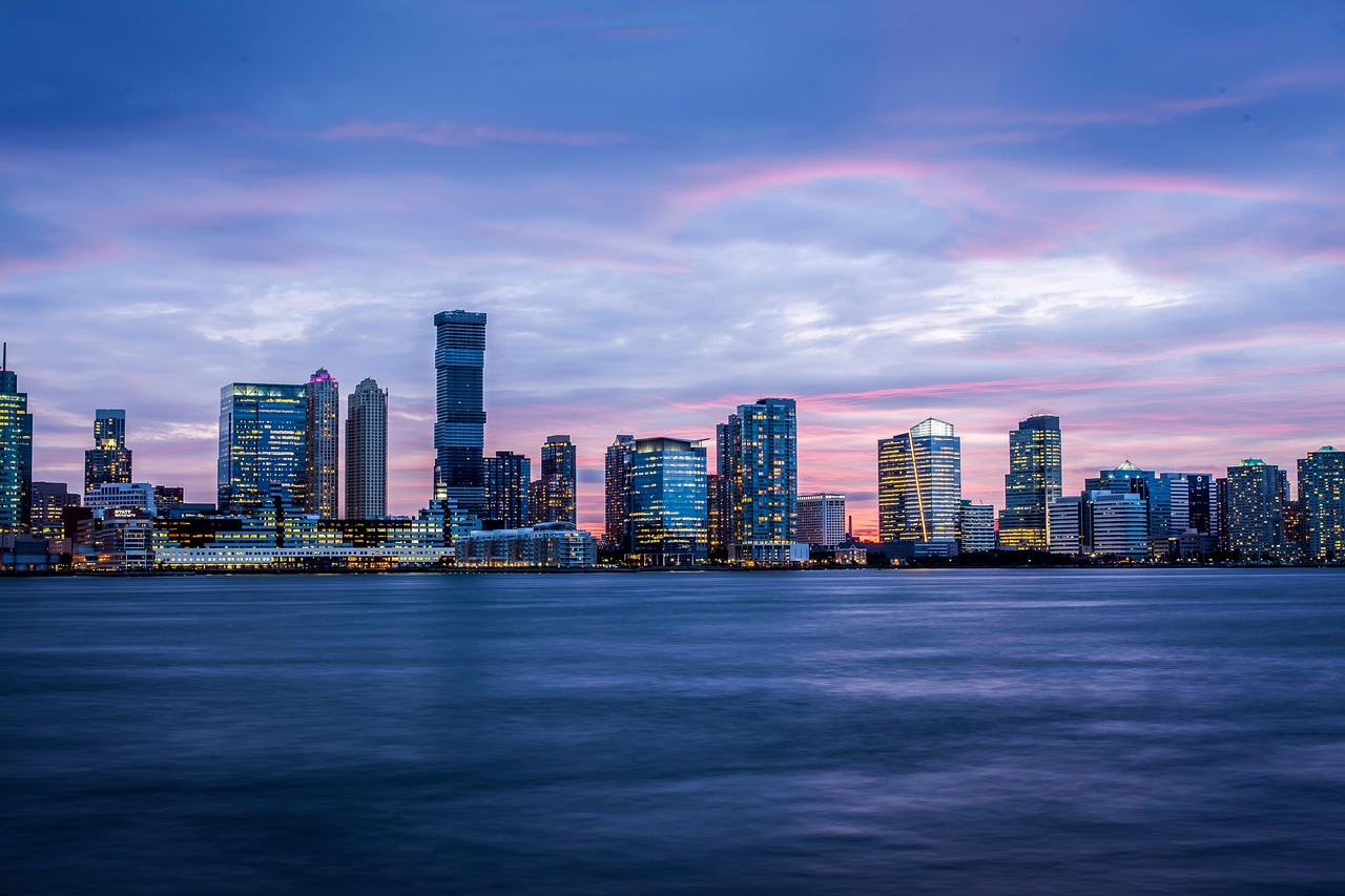New York Life and Centrifuge Lead Institutional Pivot to Tokenized Credit