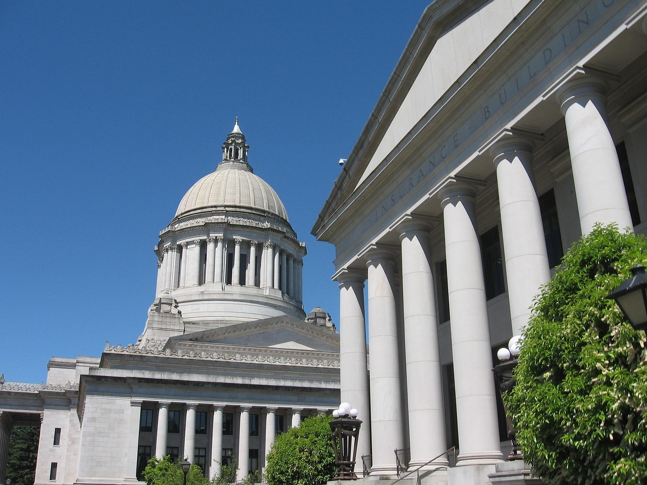 SEC Chair Backs CLARITY Act as Senate Ethics Deadlock Lowers Odds