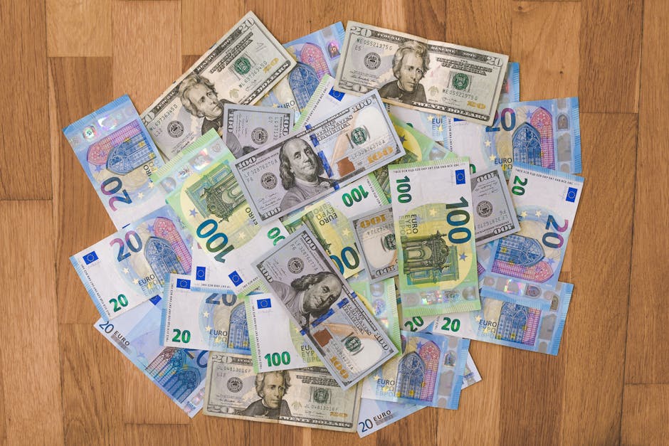 EUR/USD Stability: Dollar Weakness & Inflation Watch