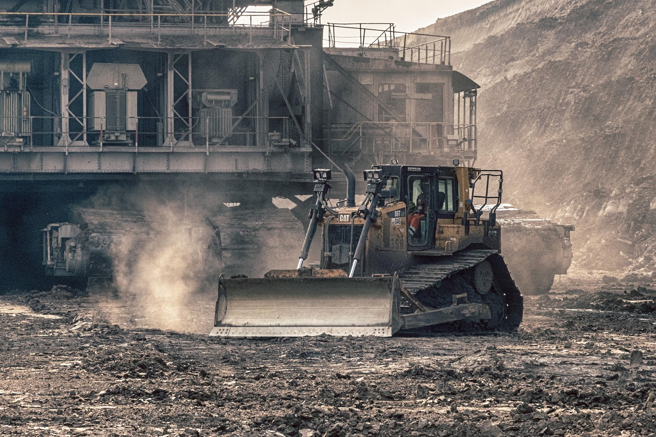 Copper's Reign: Mining, Geopolitics & Investment in 2026